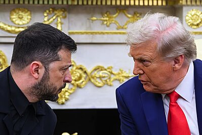 Ukraine giữa gọng km: Kế hoạch ha bnh của Trump v bng ma drone Rubicon trn bầu trời chiến tranh